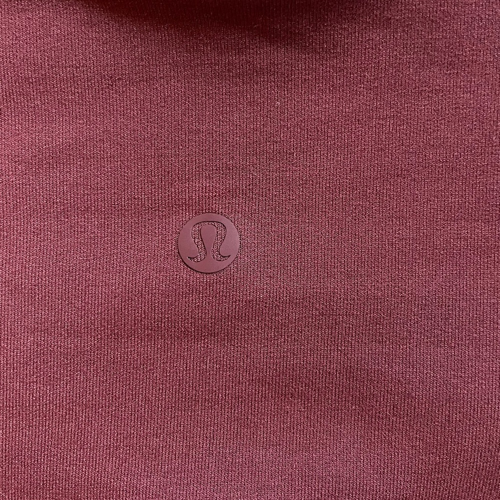 *Sold* NWT Lululemon Wunder Lounge Tight 28” - Picture 5 of 5